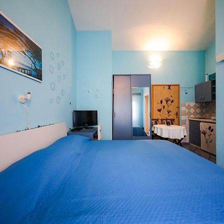 Apartments Tara Brbinj ภายนอก รูปภาพ