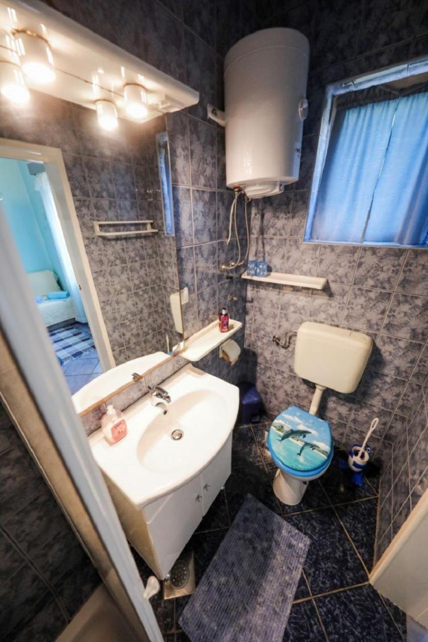 Apartments Tara Brbinj ภายนอก รูปภาพ